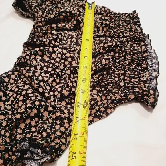 Black and Pink Floral Off The Shoulder Crop Top and Skirt Cottagecore Feminine - Picture 3 of 6